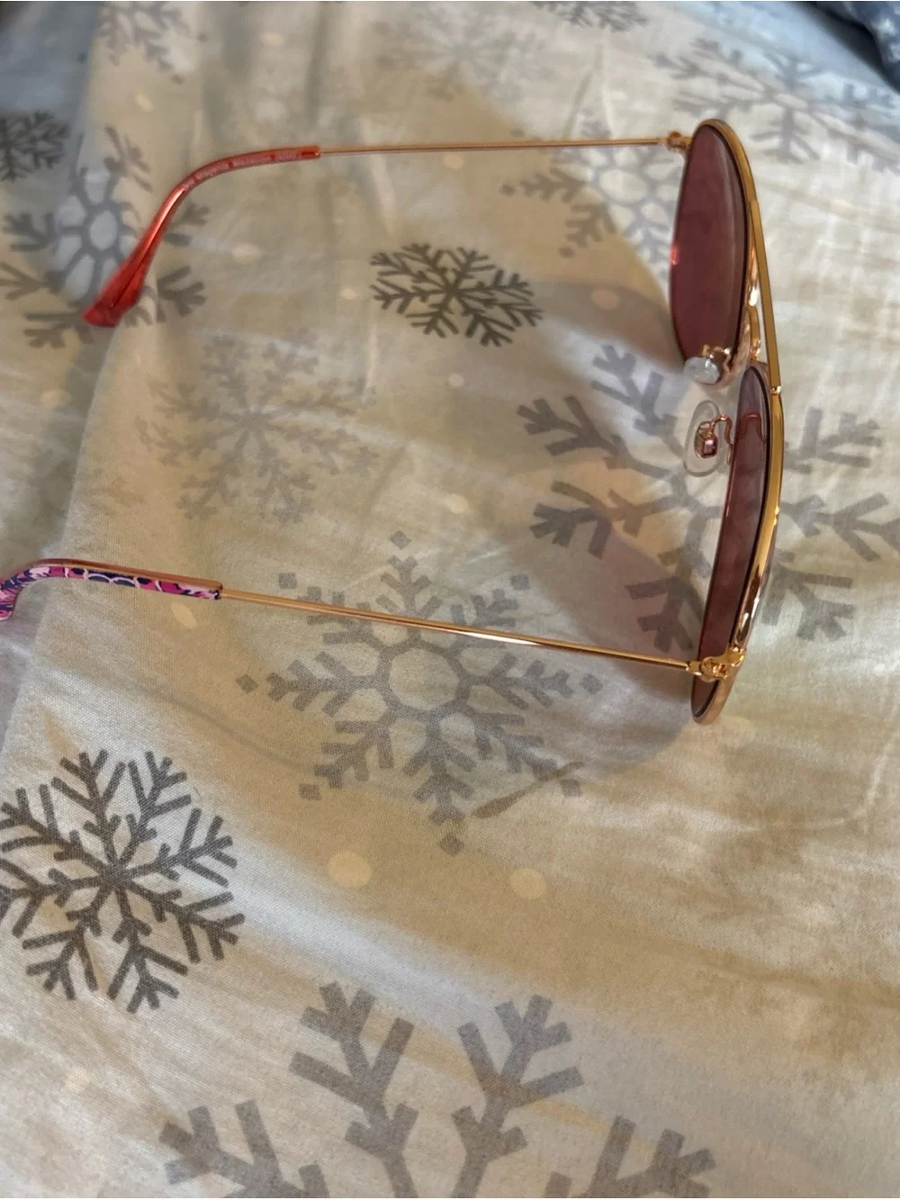 Vera Bradley Dot Magneta Medallion Sunglasses